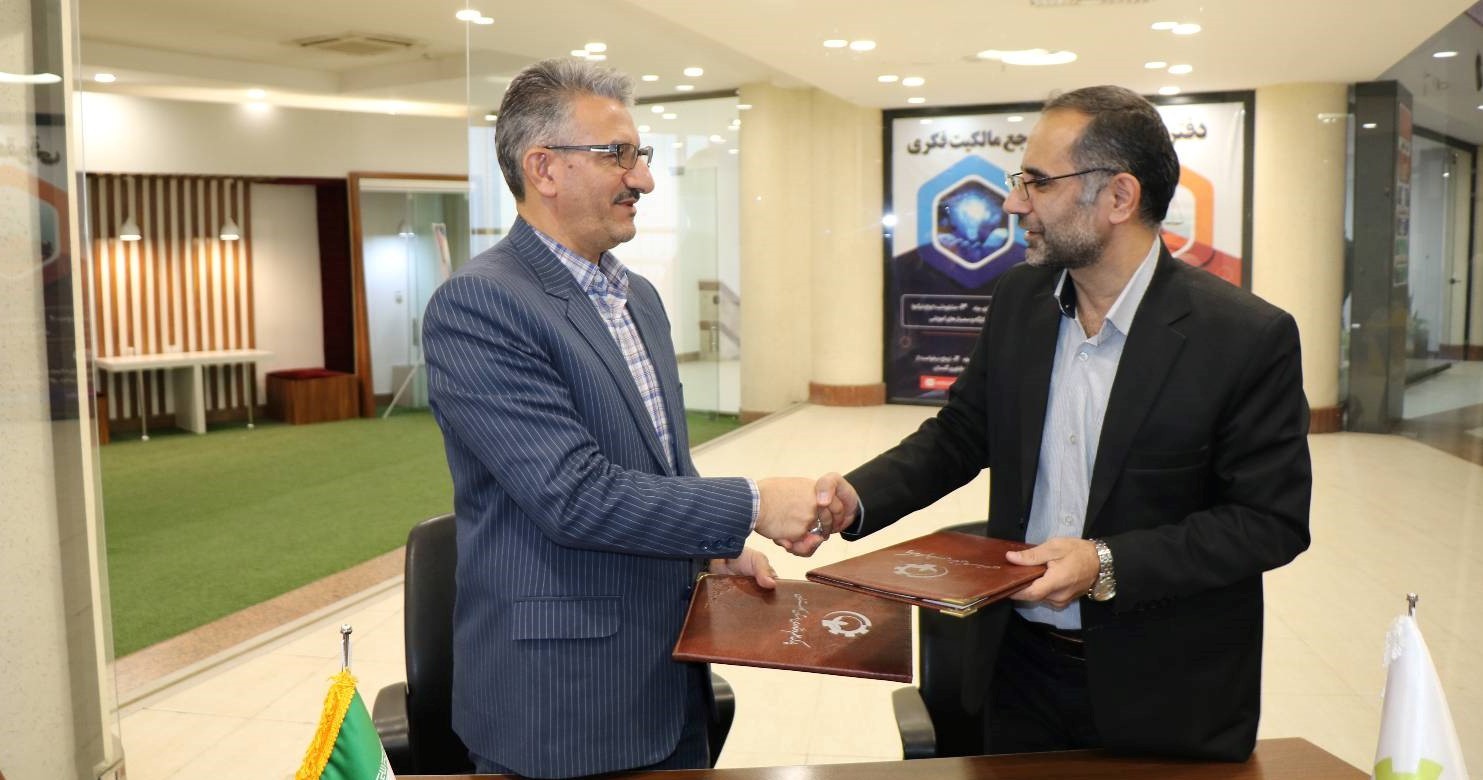 پارک علم و فناوری گلستان و دانشگاه ملی مهارت تفاهم‌نامه همکاری امضا کردند